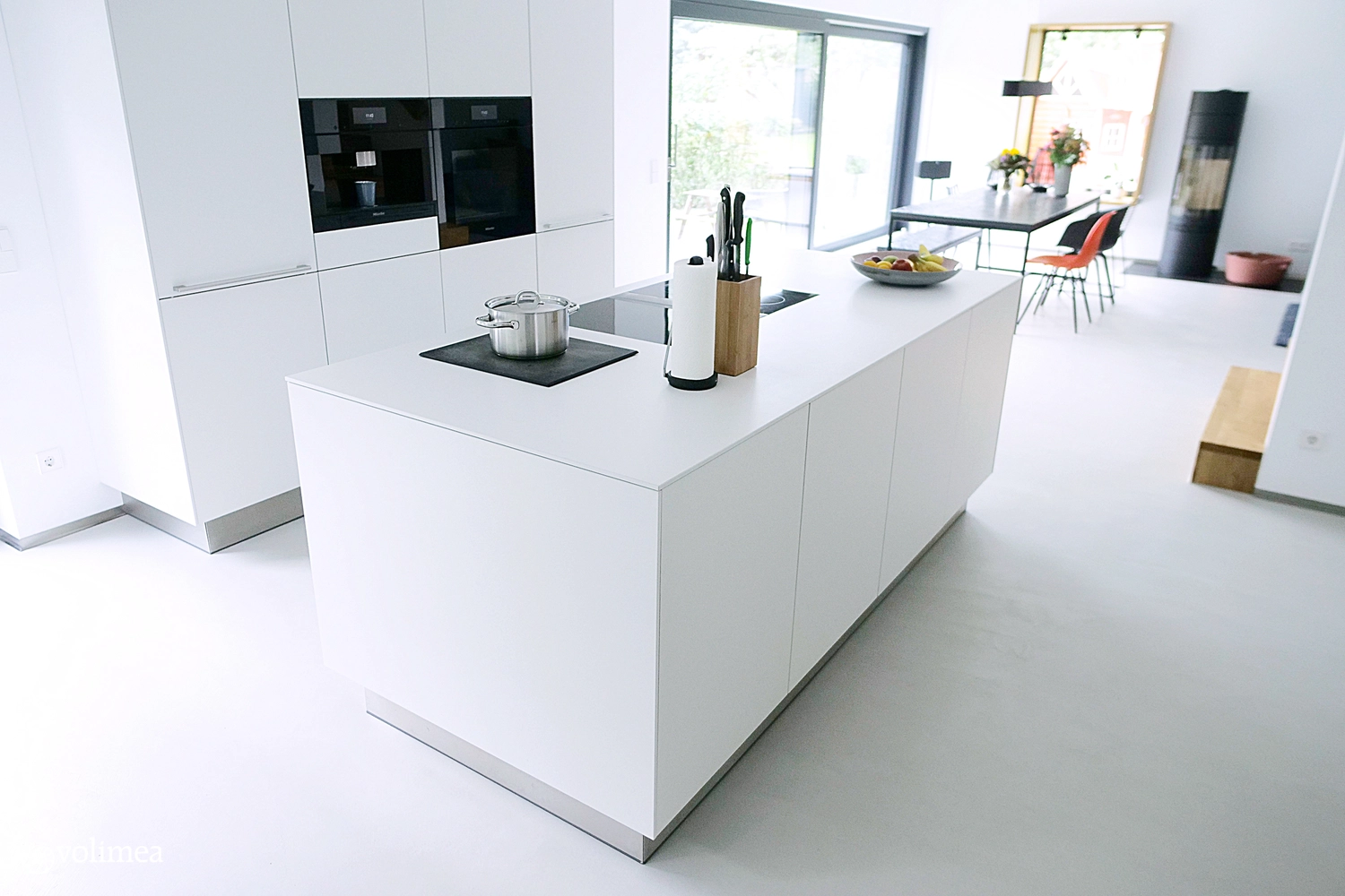 Toni´s Farbenspiel Malermeister - Malermeister - Fugenlose Bäder und Böden